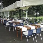 豪斯苏伦多夫阿肯泽恩特酒店 酒店