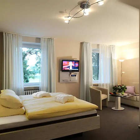 Akzent Haus Surendorff ホテル ブラームシェ